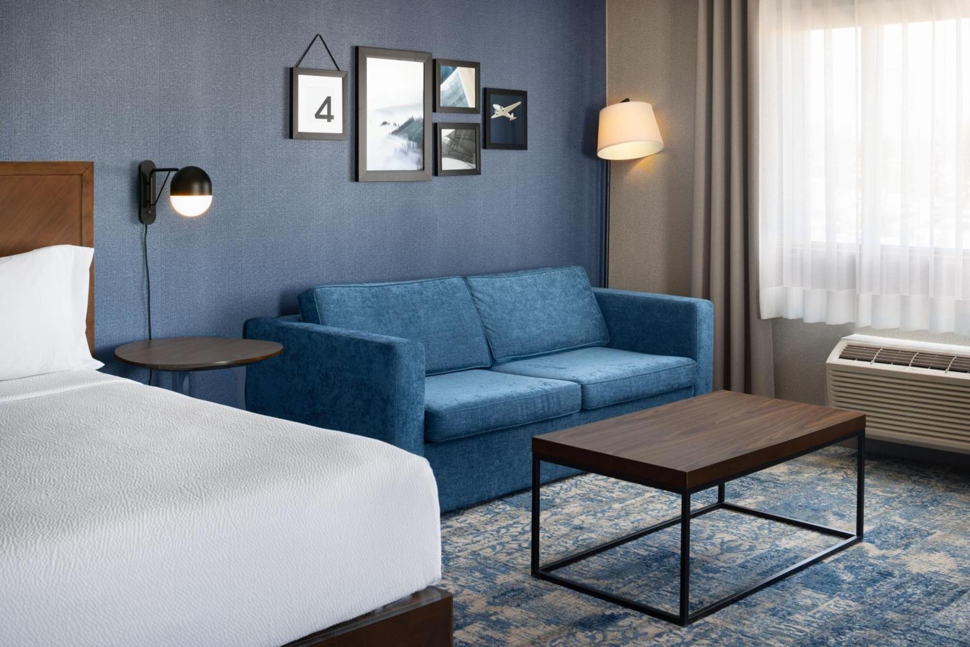 Four Points By Sheraton Edmonton South Екстер'єр фото