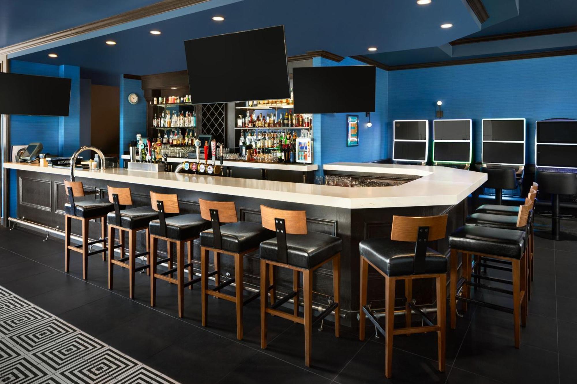 Four Points By Sheraton Edmonton South Екстер'єр фото