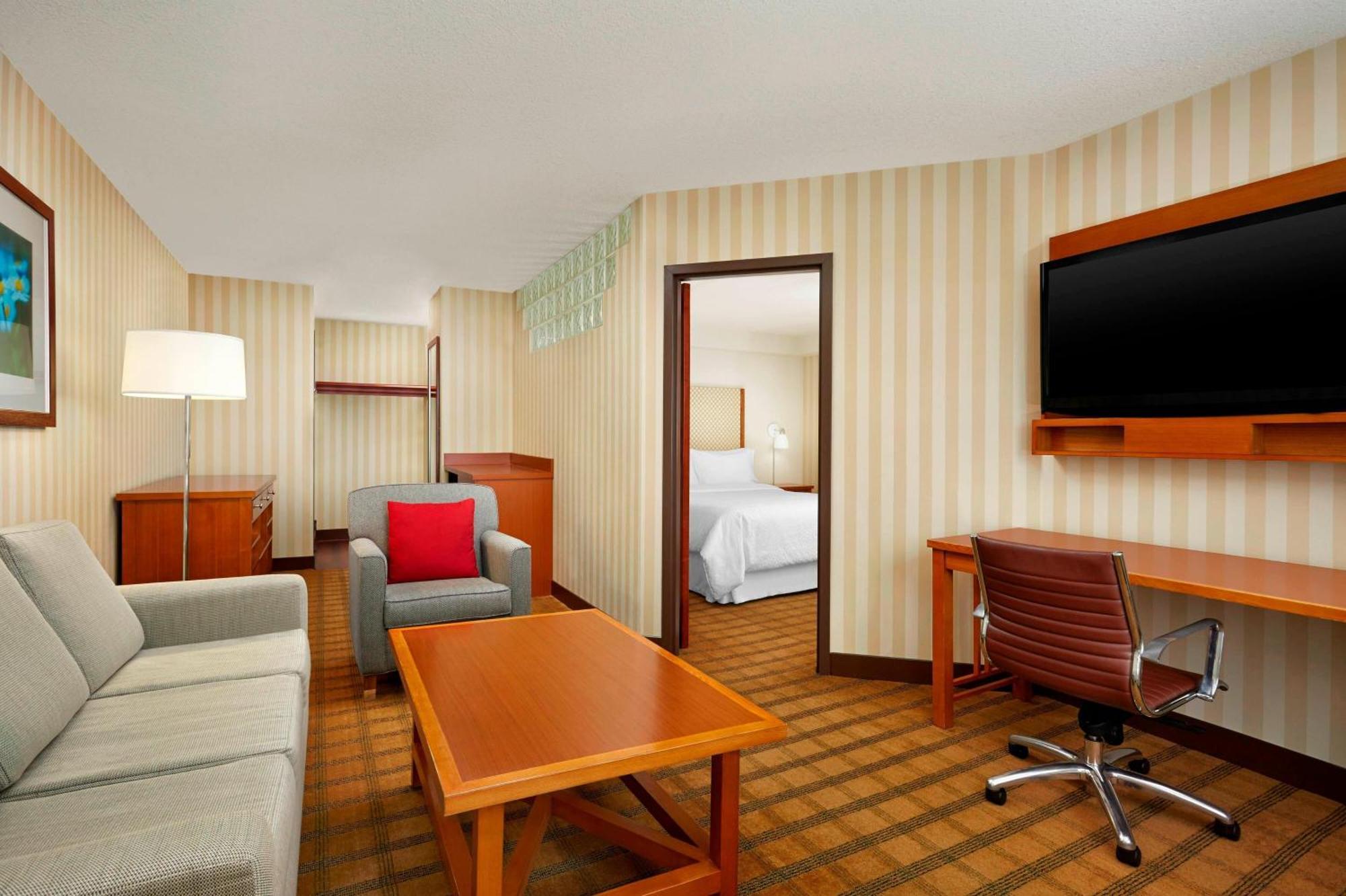 Four Points By Sheraton Edmonton South Екстер'єр фото